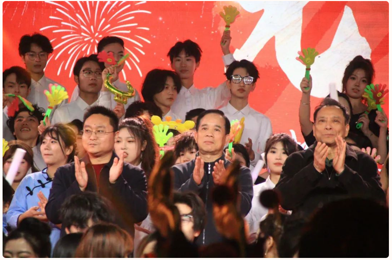 1740227232669472.png 屏幕截图 2025-02-22 202700.png
